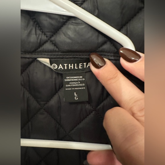 Athleta Black Quilted Puffer Jacket - Picture 2 of 2